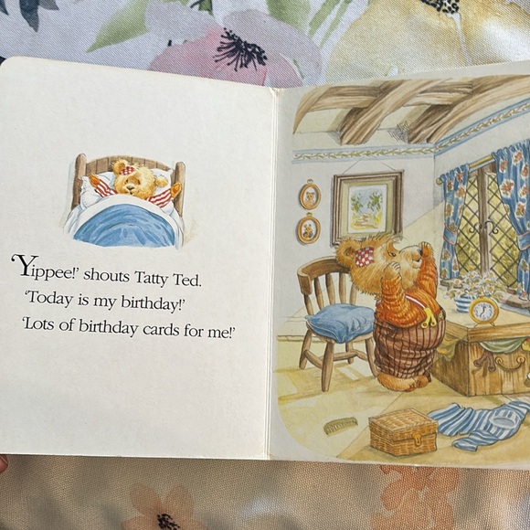 Vintage The Teddy Bear’s Birthday Surprise Book - Picture 3 of 4